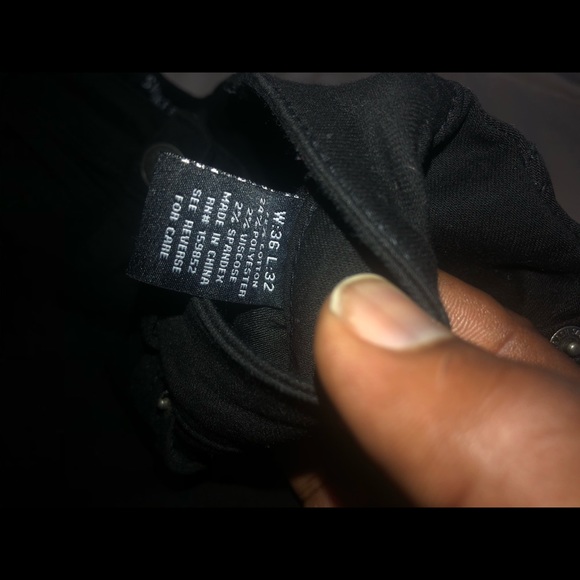 Men’s Black Ripped Jeans - Picture 5 of 5